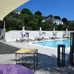 Marina Hotel