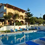 Marina Hotel