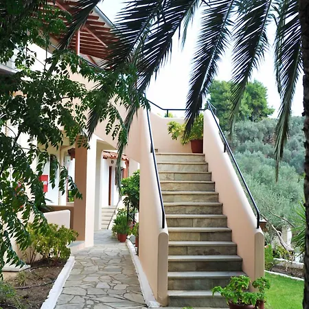 Marina Hotel