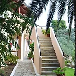 Marina Otel