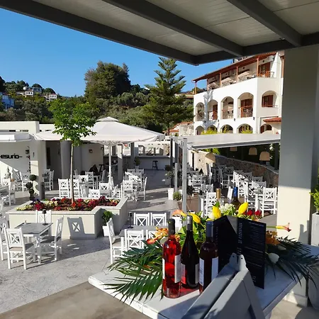 Otel Marina 2*