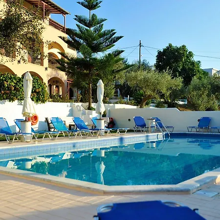 ホテル Marina コリオス