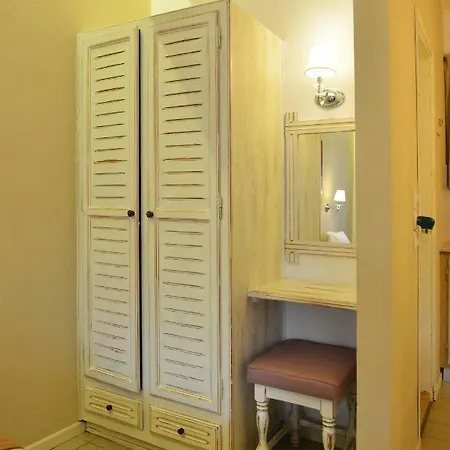 Hotell Marina 2*